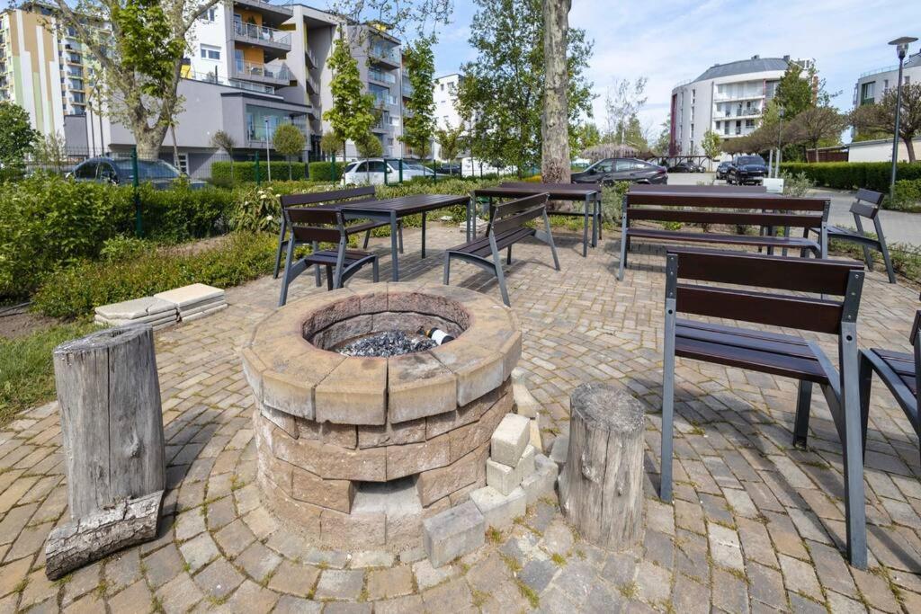 Admiral Pearl Apartman Siófok Kültér fotó